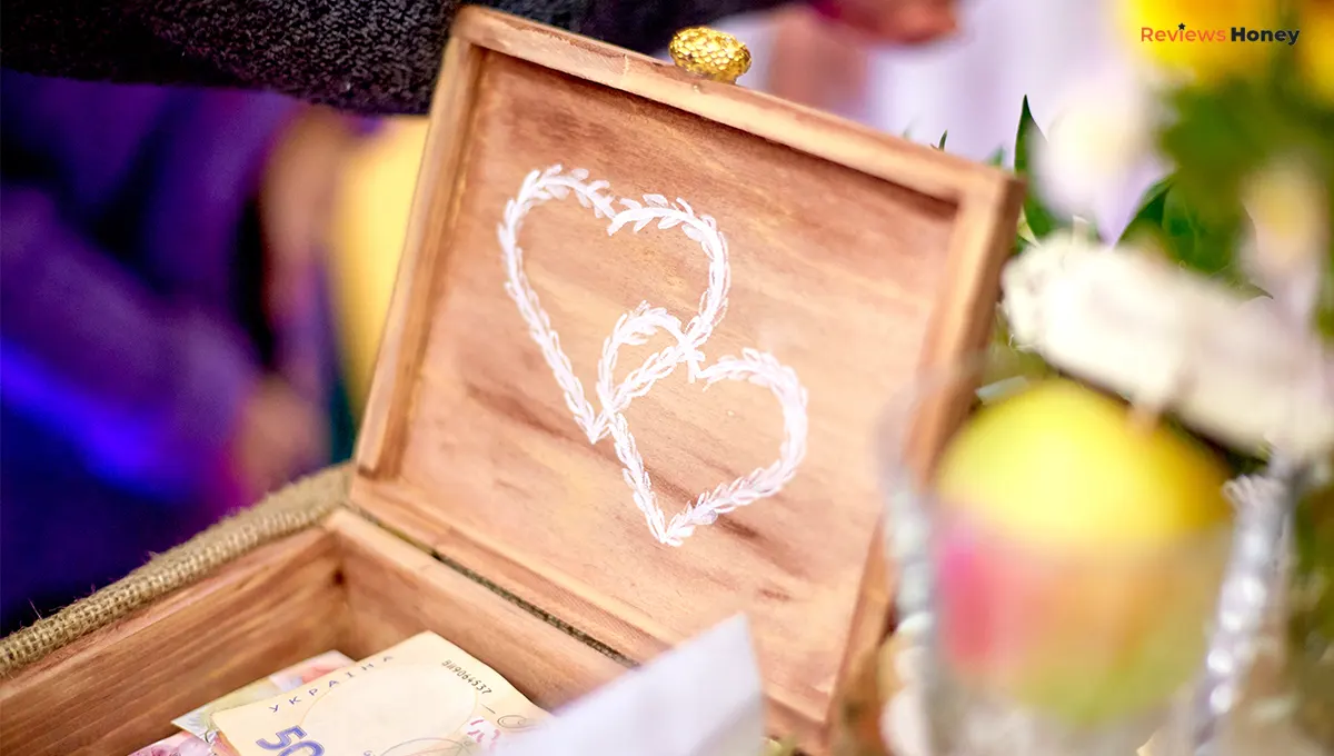 best personalized wedding gifts